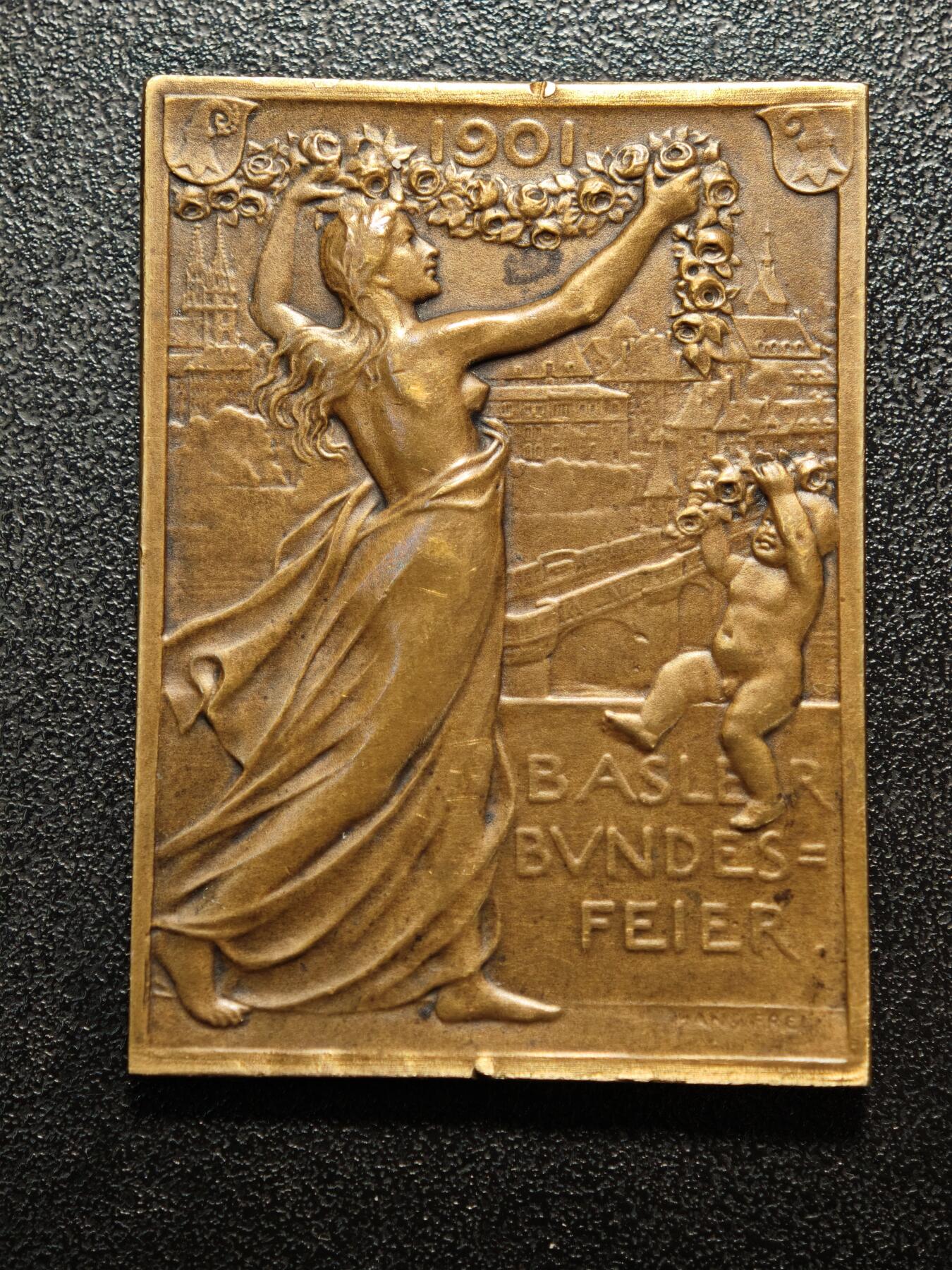 【德藏】世界币章拍卖第154期（拍品征集中~欢迎藏友联系） 1901年瑞士巴塞尔加入联邦400周年纪念矩形铜章 直径约：36.9mm×50.4mm；重约：34g 包浆温润 设计立体