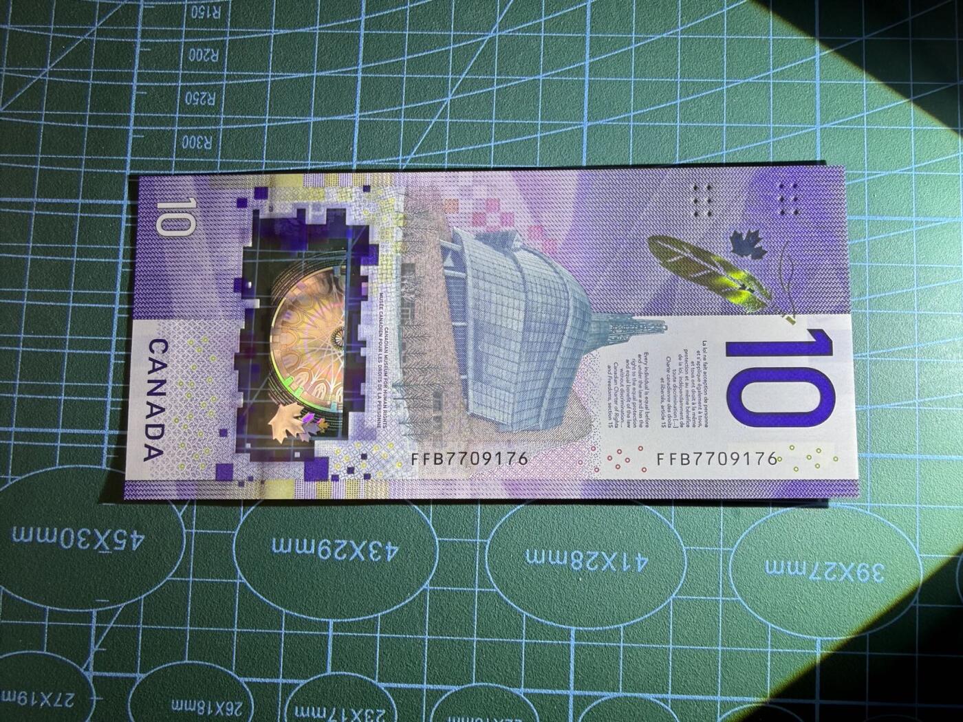 【炜奕收藏】，第五十一期 2018年加拿大10元，UNC品相