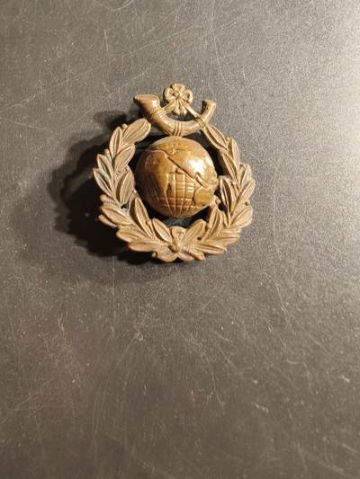 老王徽章第165期 - 英国皇家海军陆战队轻步兵团帽徽     一战时期 