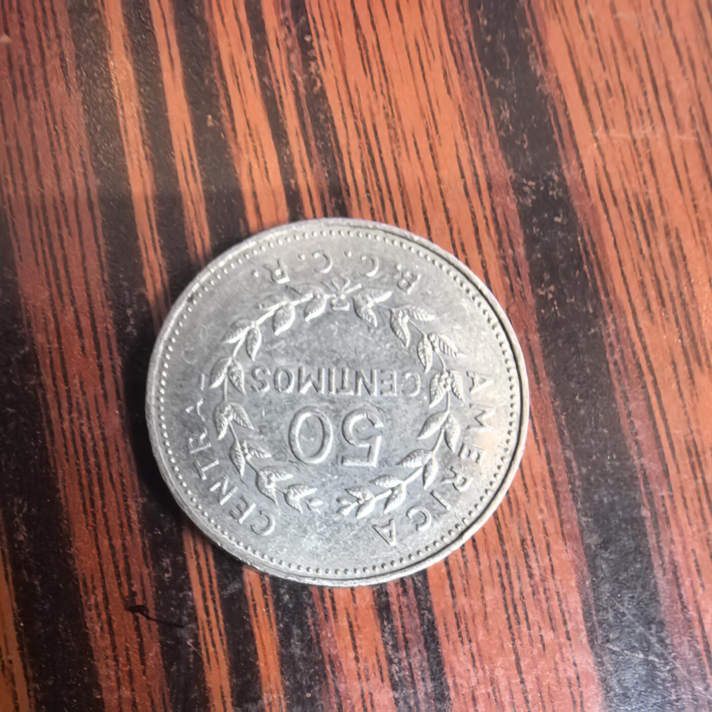 泡泡币外币第三十四场可代拍15038385335微信