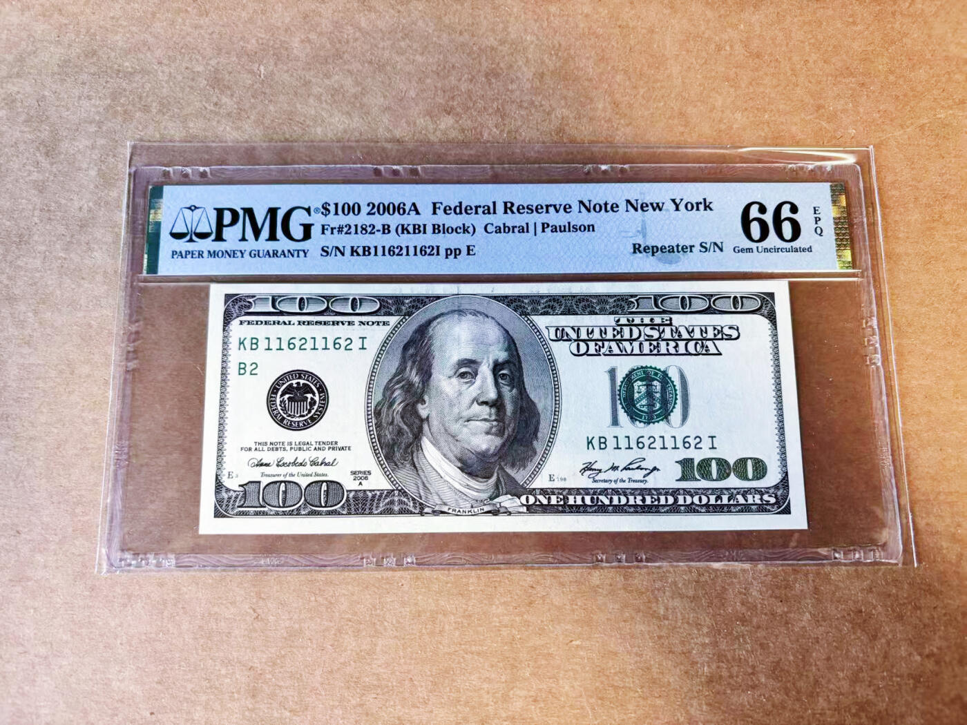 【Blue Auction】世界纸币精拍第754期——18级TOP拍卖/信誉/品质/专业/高效💫 【重复号 无47】美国 2006年100美金 PMG66EPQ 