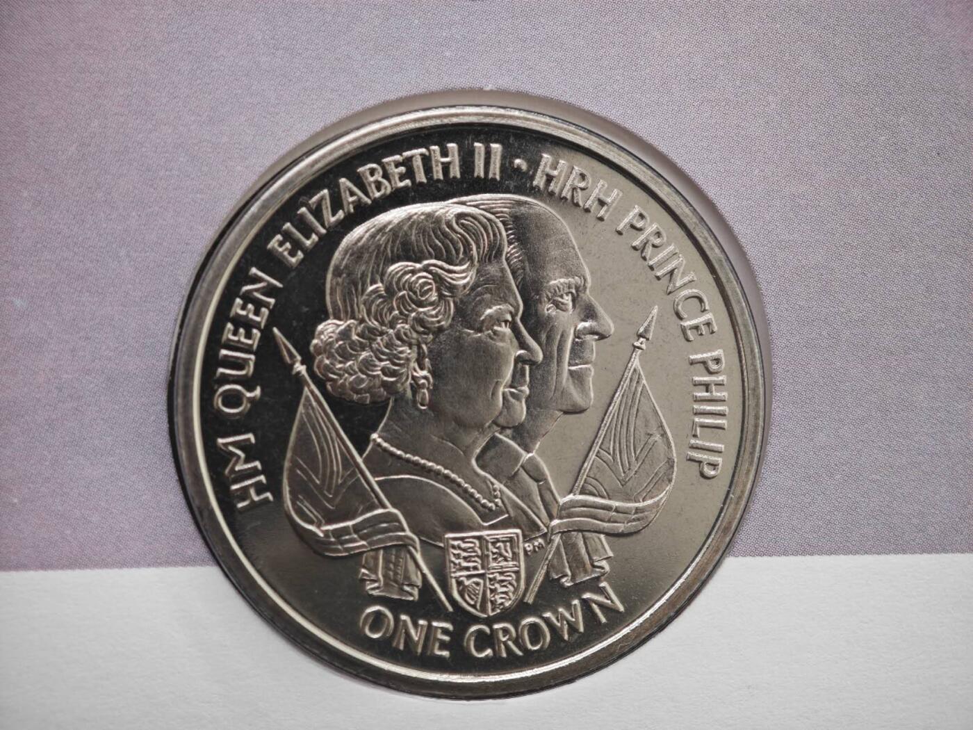 【淘币小摊】限时拍第八百零七拍  克朗币邮币封场  满百包邮可预留两周  周一统一发货  马恩岛2011年女王钻禧克朗纪念币邮币封