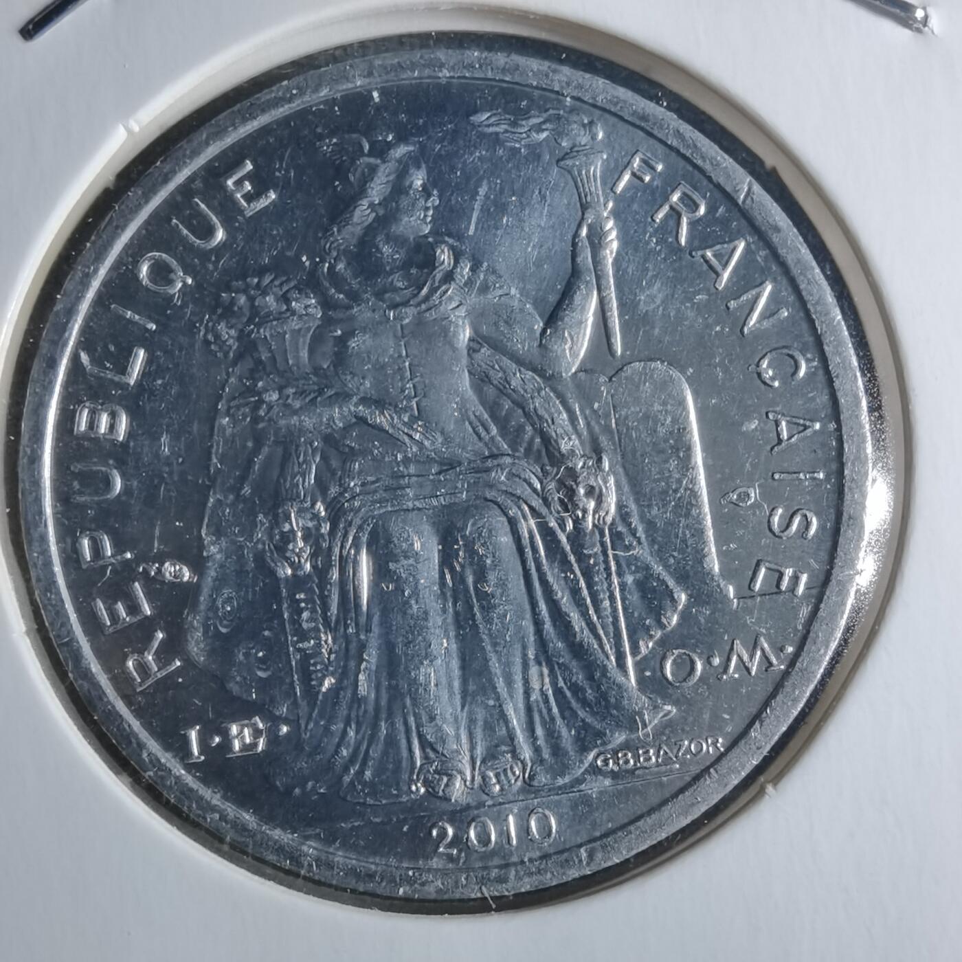 沼泽如烟--第912场 法属波利尼西亚2010年2法郎