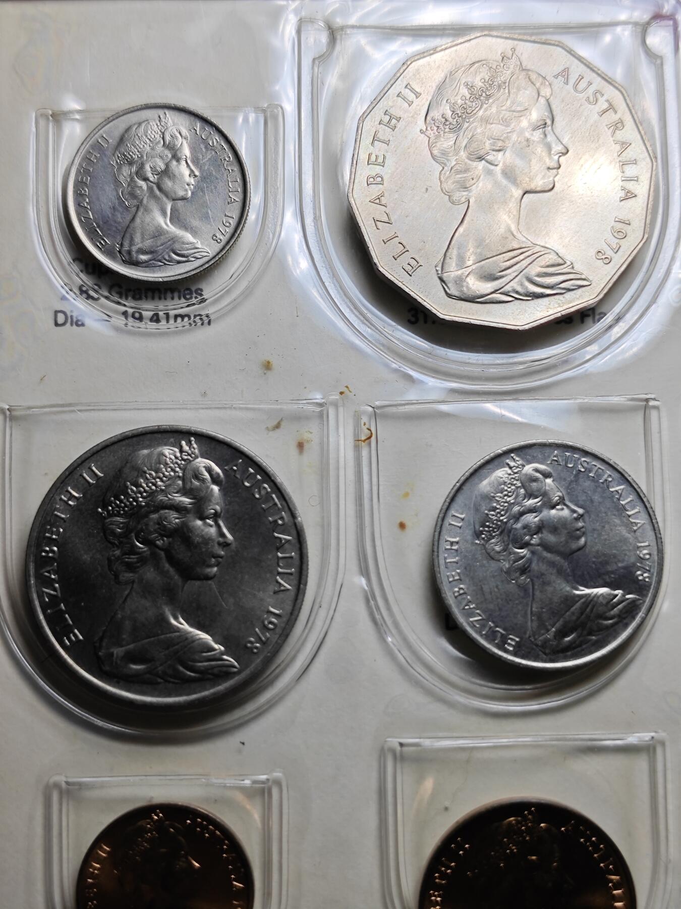 KK钱币收藏小铺 （套币 好品/批量散币 银币）专场  2月预留时间 周末发货  1978澳大利亚官方册 大小面值清年一套