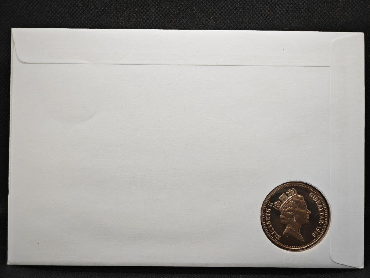 【淘币小摊】限时拍第八百零七拍  克朗币邮币封场  满百包邮可预留两周  周一统一发货  直布罗陀1995年二战胜利50周年5镑纪念币邮币封