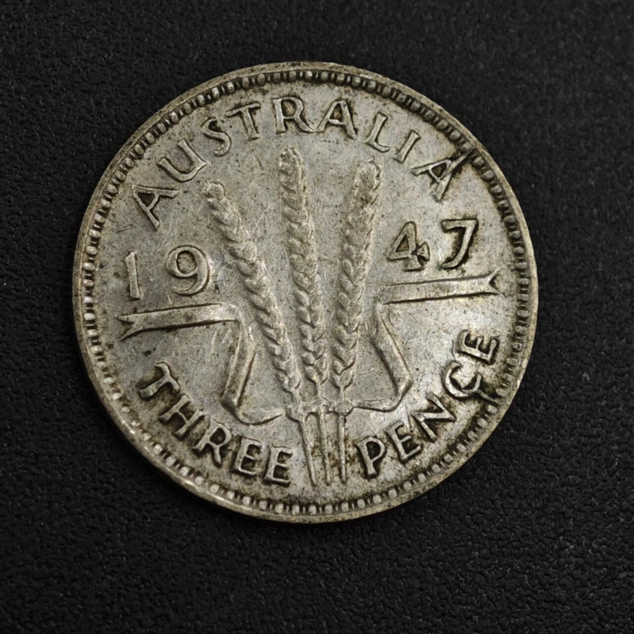 【淘币小摊】实时拍第八百零四拍   散币银币场   满百包邮可预留二周 每周一统一发货   澳大利亚1947年乔治六世3便士银币