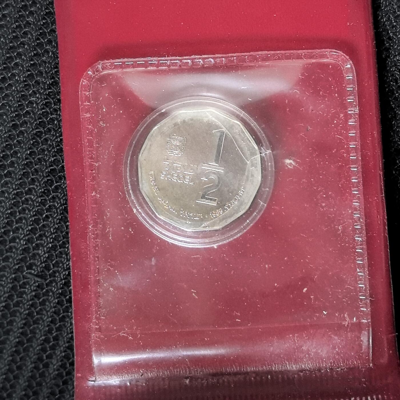 道一币馆币章第一百五十六场 原包装带证书 以色列1985年光明节1/2里拉银币