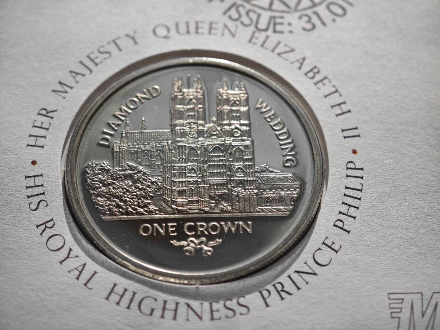 【淘币小摊】限时拍第八百零七拍  克朗币邮币封场  满百包邮可预留两周  周一统一发货   直布罗陀2007年女王大婚钻禧克朗纪念币邮币封