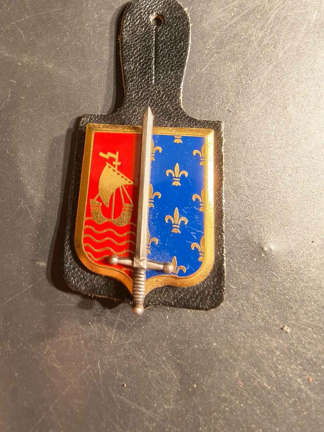 老王徽章第165期 法国陆军第1地方区域团证章 