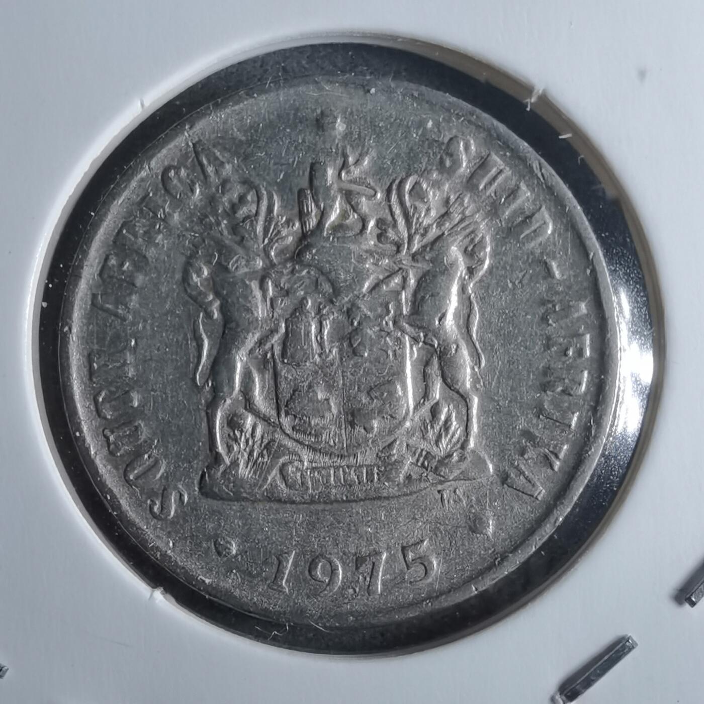 沼泽如烟--第912场 南非1975年十分