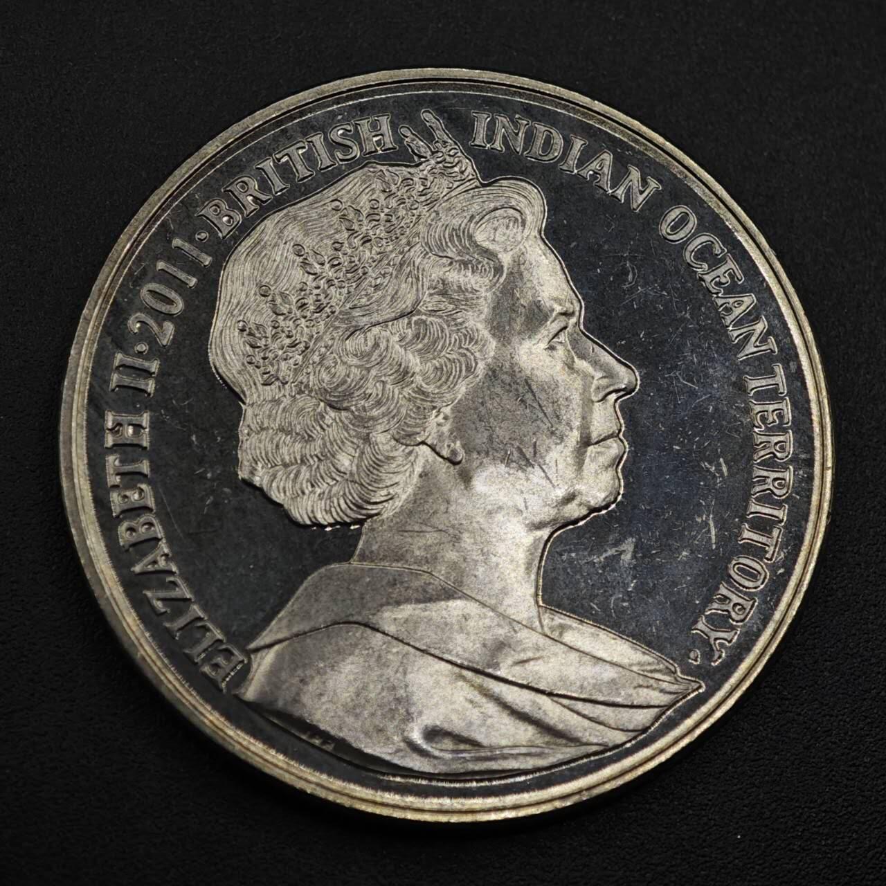 【淘币小摊】限时拍第八百零七拍  克朗币邮币封场  满百包邮可预留两周  周一统一发货  英属印度洋领地2011年女王大婚钻禧2镑纪念币