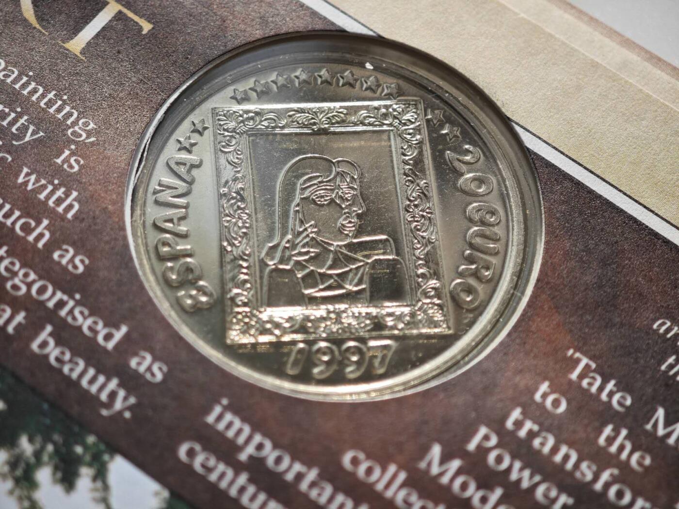 【淘币小摊】限时拍第八百零七拍  克朗币邮币封场  满百包邮可预留两周  周一统一发货   英国1997年毕加索纪念章邮币封