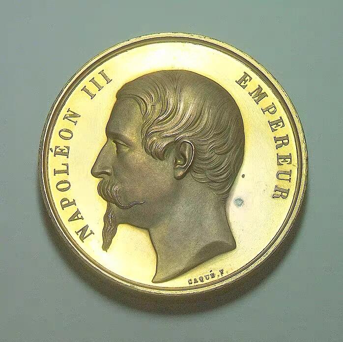 【原盒】【光边】法国1859年 拿破仑三世精制高浮雕大镀金章 原盒 50MM