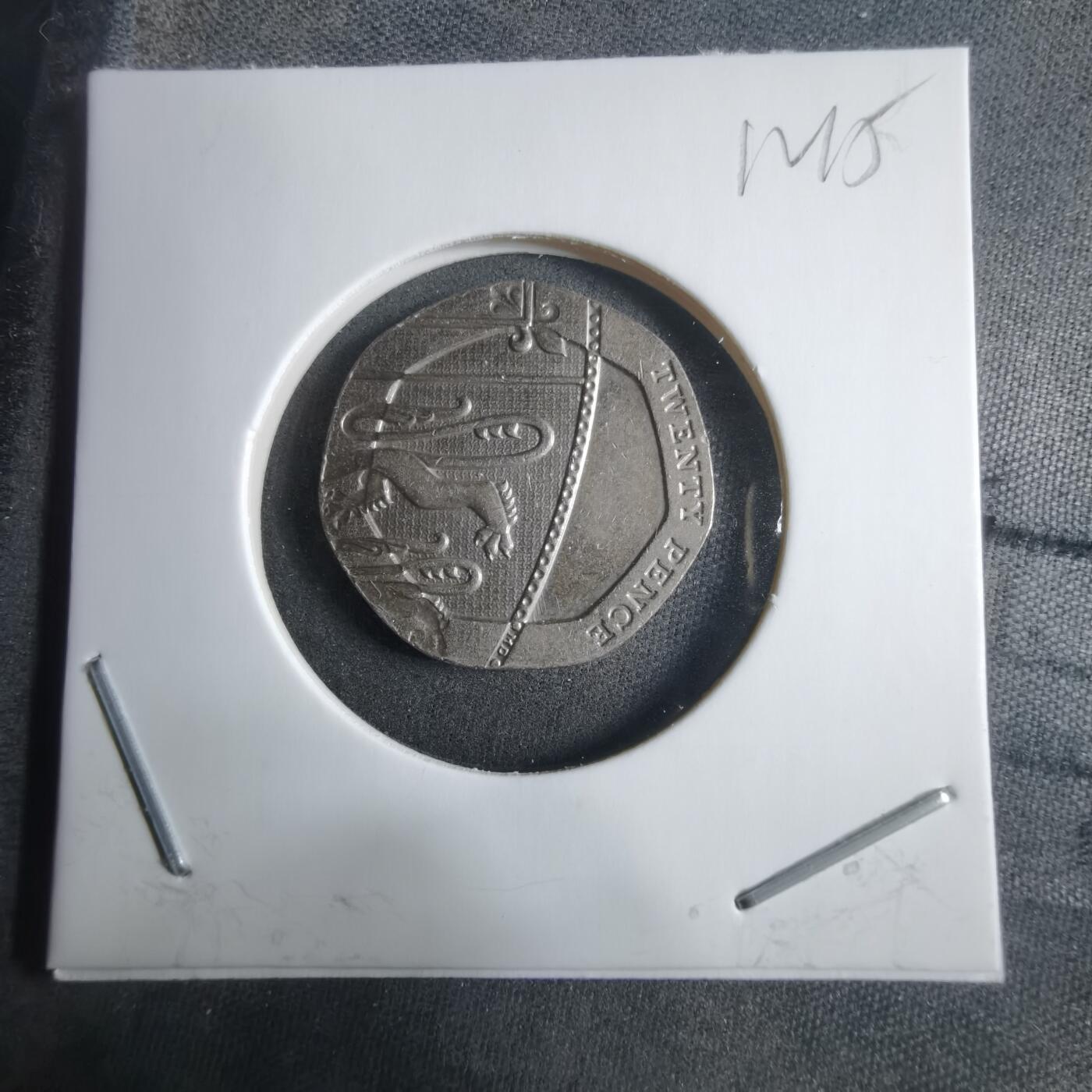 沼泽如烟--第912场 英国2012年20便士