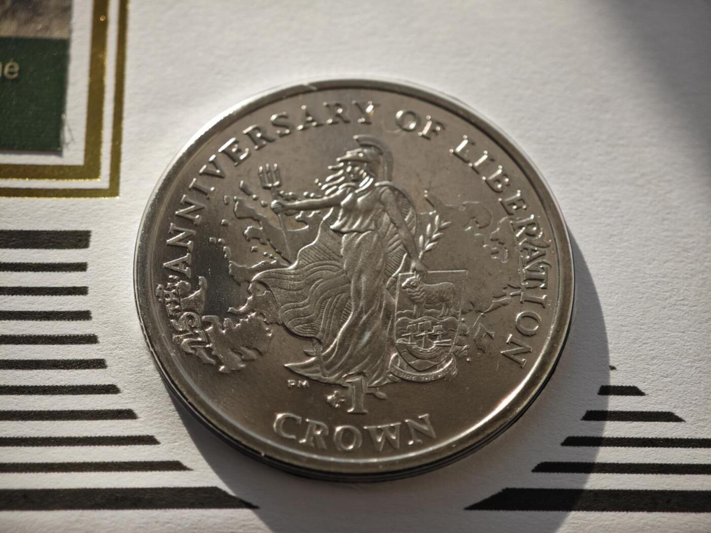 【淘币小摊】限时拍第八百零七拍  克朗币邮币封场  满百包邮可预留两周  周一统一发货   福克兰群岛2007年解放25周年1元纪念币邮币封