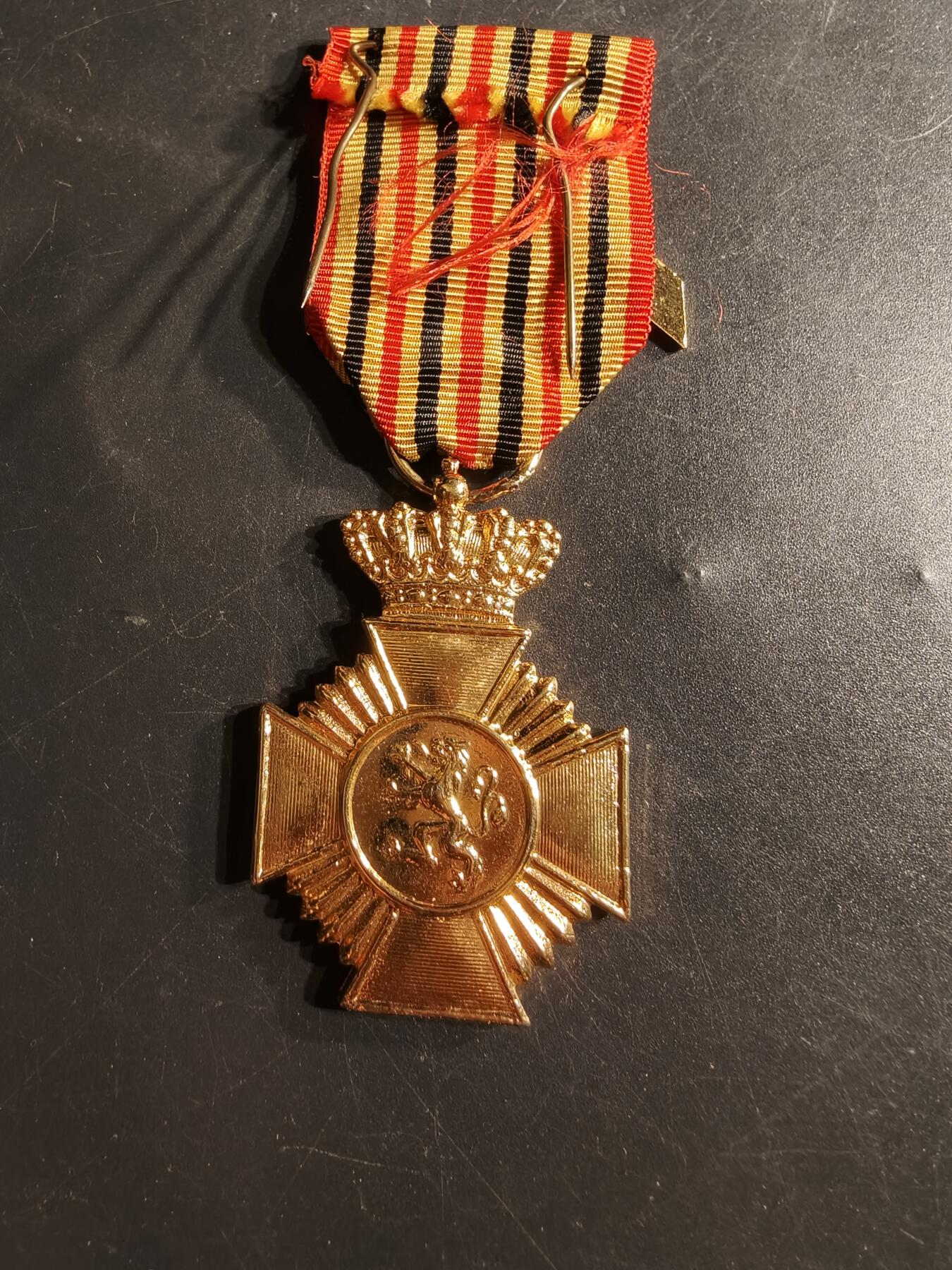 老王徽章第165期 比利时一级军事奖章