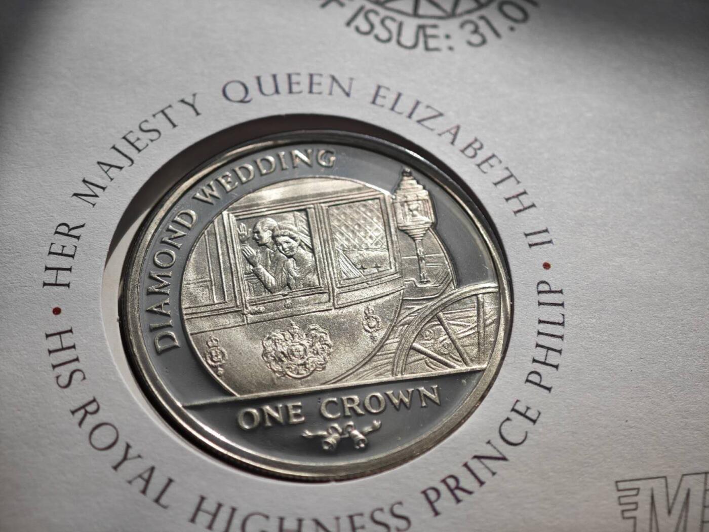 【淘币小摊】限时拍第八百零七拍  克朗币邮币封场  满百包邮可预留两周  周一统一发货    直布罗陀2007年女王大婚钻禧克朗纪念币邮币封