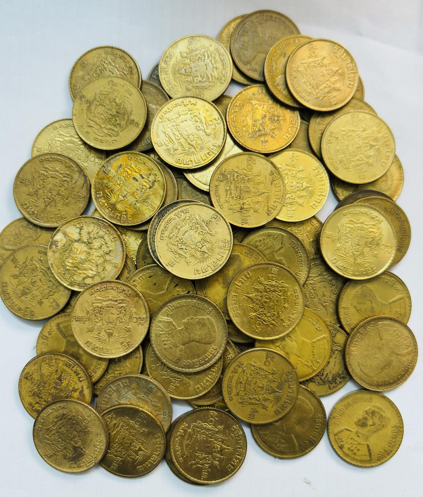 文馨钱币收藏第 282 场，【 长期接收代拍品】，加拿大老铜代用币，银币，德三系列场 少见好品泰国拉玛九世国王 50-57 年时期 50 铜撒当 71 枚