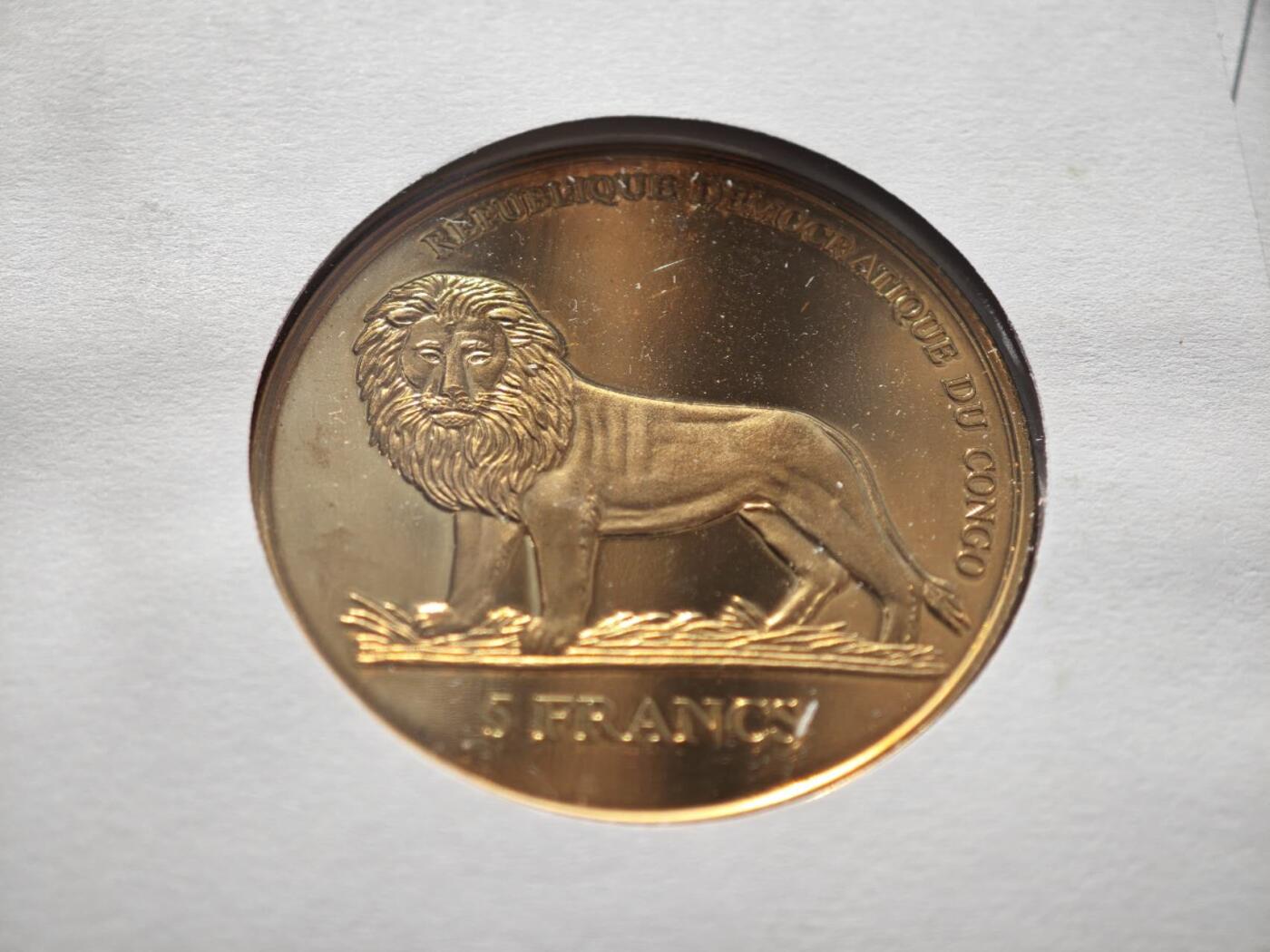 【淘币小摊】限时拍第八百零七拍  克朗币邮币封场  满百包邮可预留两周  周一统一发货   刚果2006年5法郎纪念币邮币封