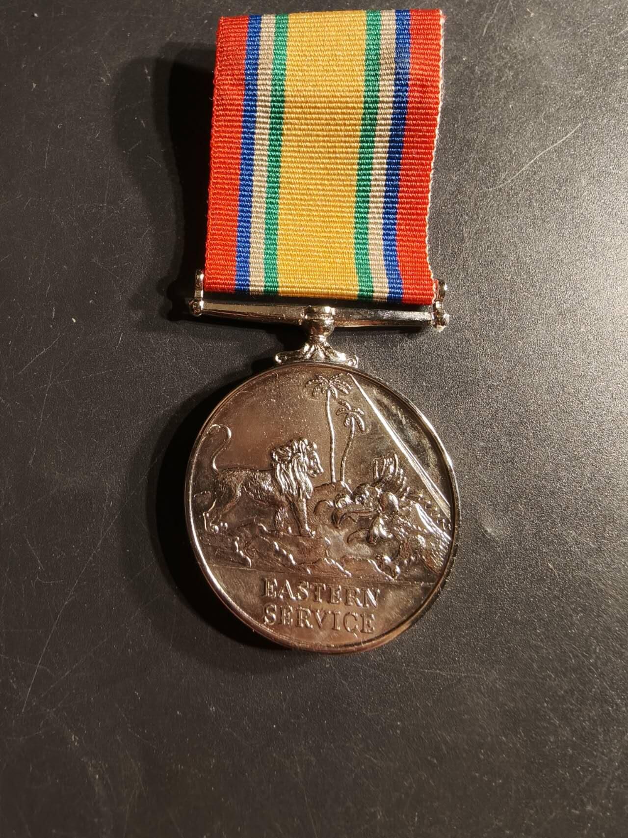 老王徽章第165期 英国东方及亚洲服役奖章     带边铭，授予皇家空军    少见品种