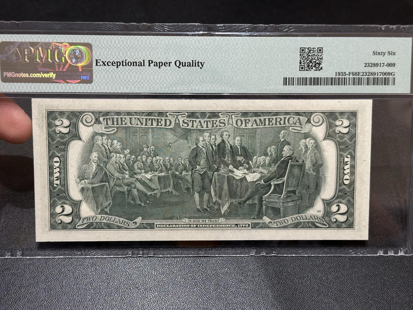 《外钞收藏家》第五百八十七期（精选场）（本平台长期征集拍品、欢迎藏友们联系合作） 1976年美国2美元 PMG66