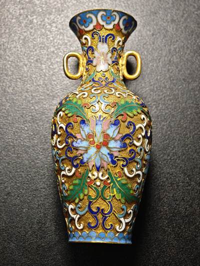【德藏】世界币章拍卖第154期（拍品征集中~欢迎藏友联系） - 回流鎏金珐琅五彩瓶 颜色艳丽 工艺精湛 瓶身直径约：47.3mm；高约：105.3mm，重约：100g