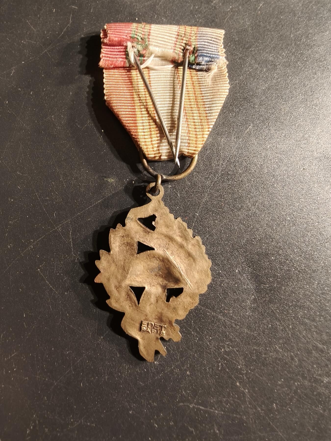 老王徽章第165期  法国一战UNC老兵协会奖章