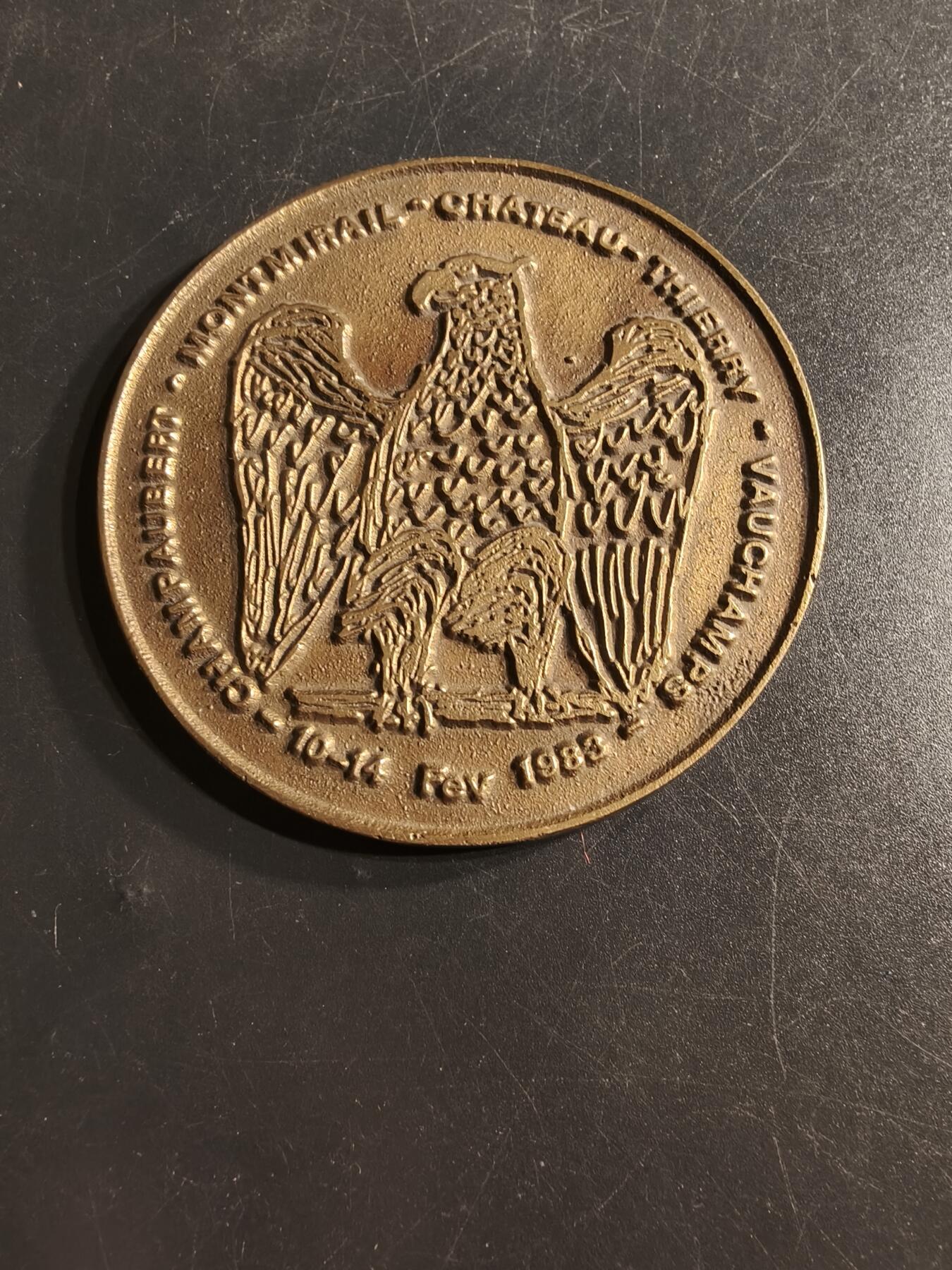 老王徽章第165期 法国纪念拿破仑1814战役纪念章    直径74mm.    重量114.1g