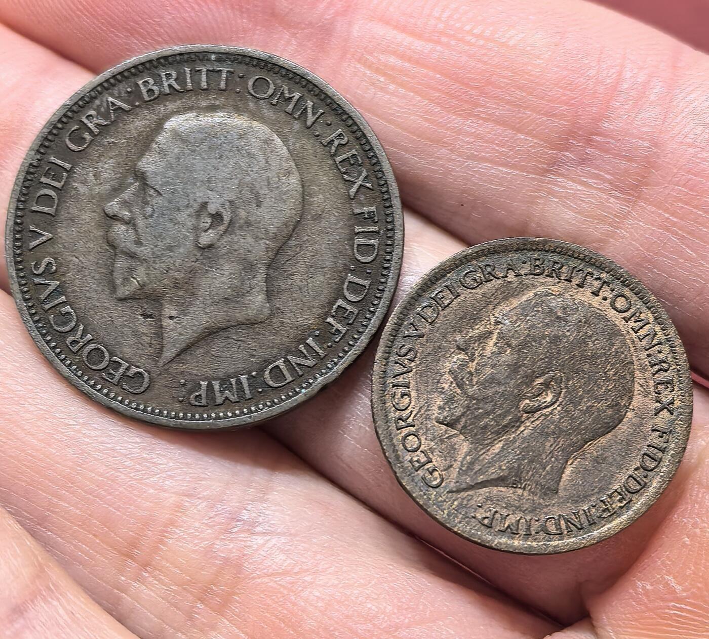 南宋泉阁俄币 外币 国币 专场第十九期 【送拍无额外佣金】 英国 1934/1919年 乔治五世半便士/1法新铜币一对 通货好品 老包浆