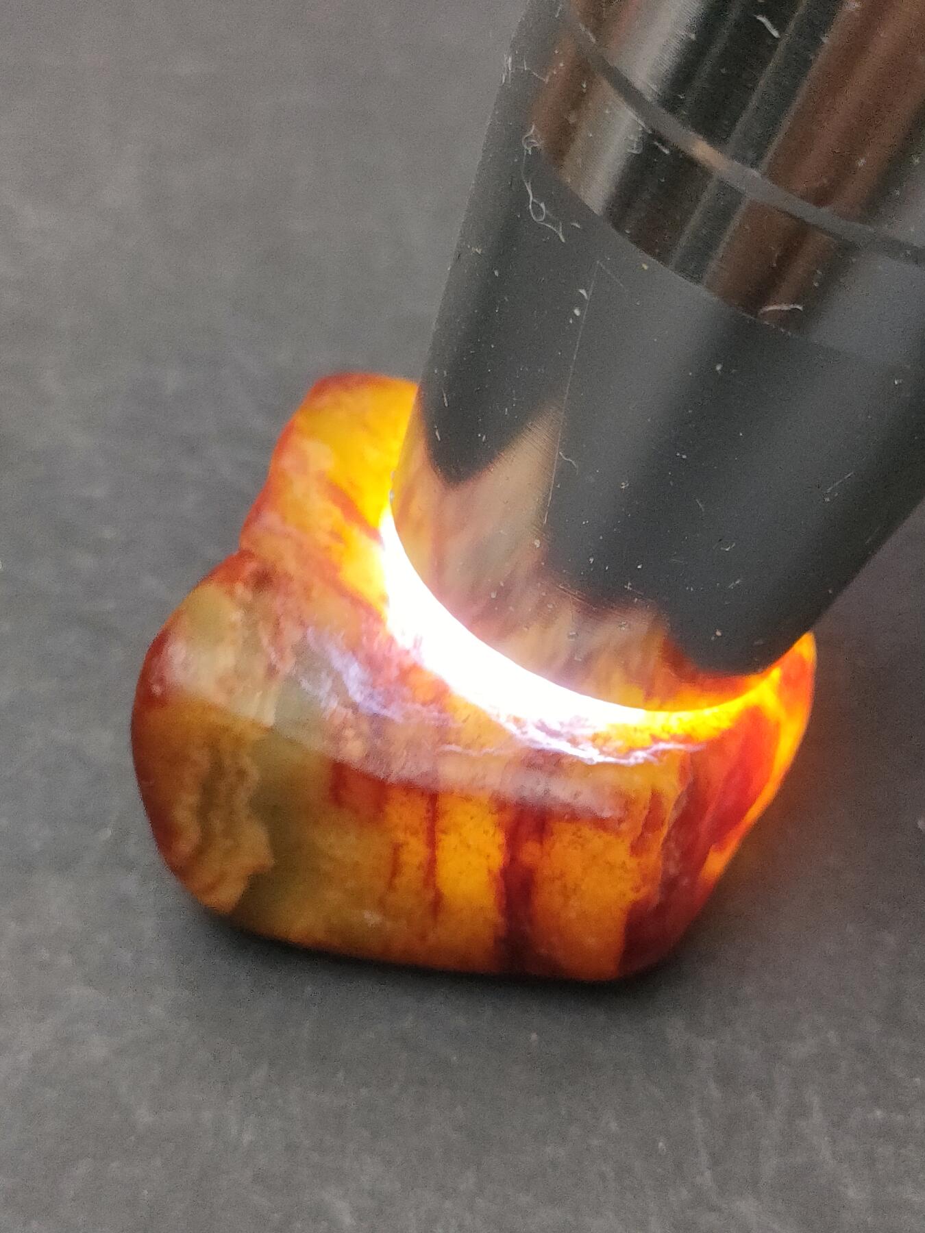 猩哥外币小铺➨【第203场】 和田玉原石15克