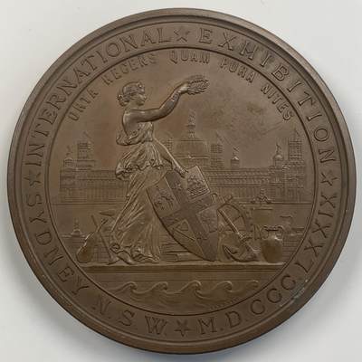 掌中浮雕-藏着的欧洲第043场 - 1879年悉尼国际博览会铜质奖章，77mm，由英国著名雕刻师 J.S. 和 A.B. Wyon 设计制作