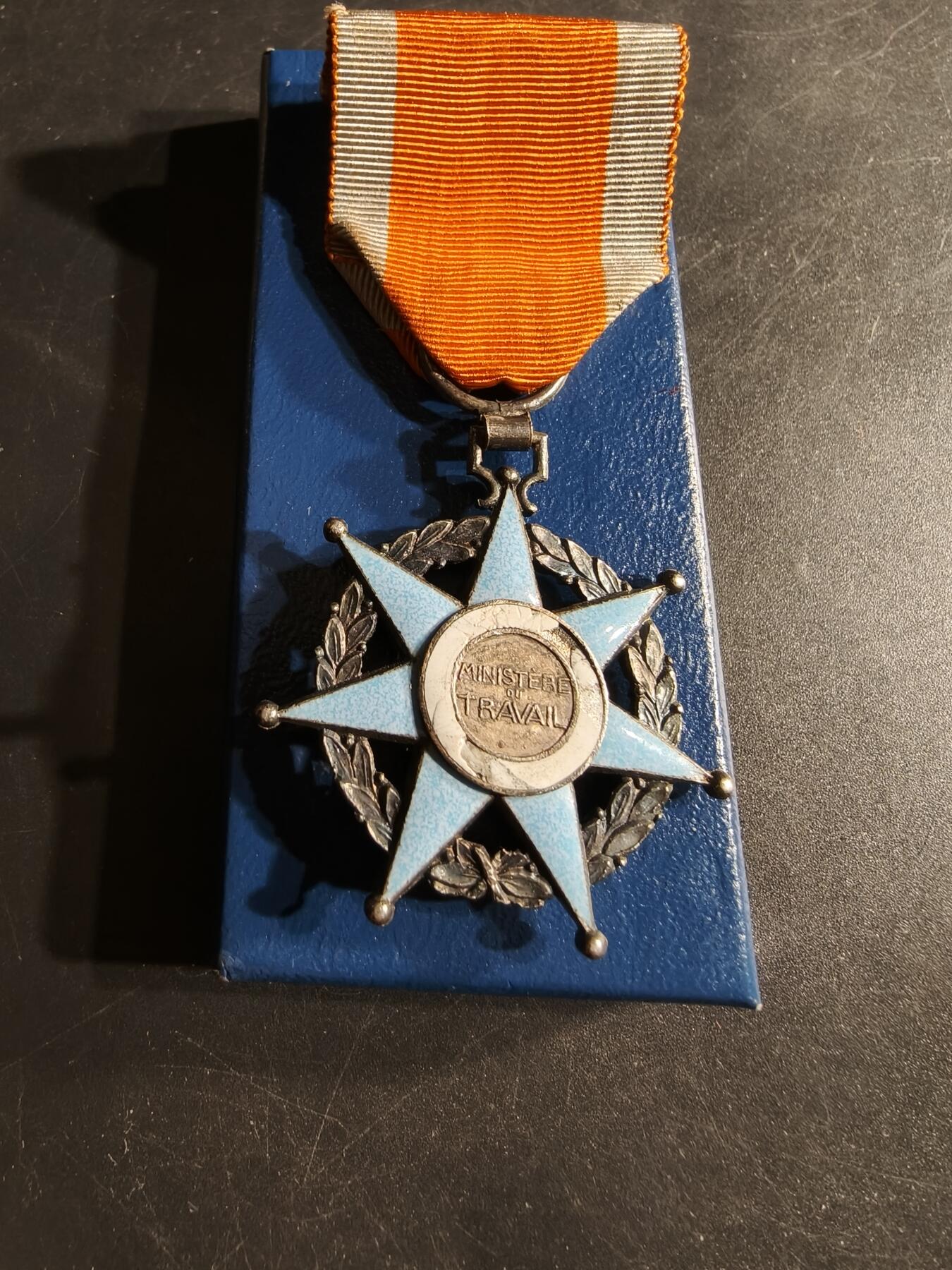 老王徽章第165期