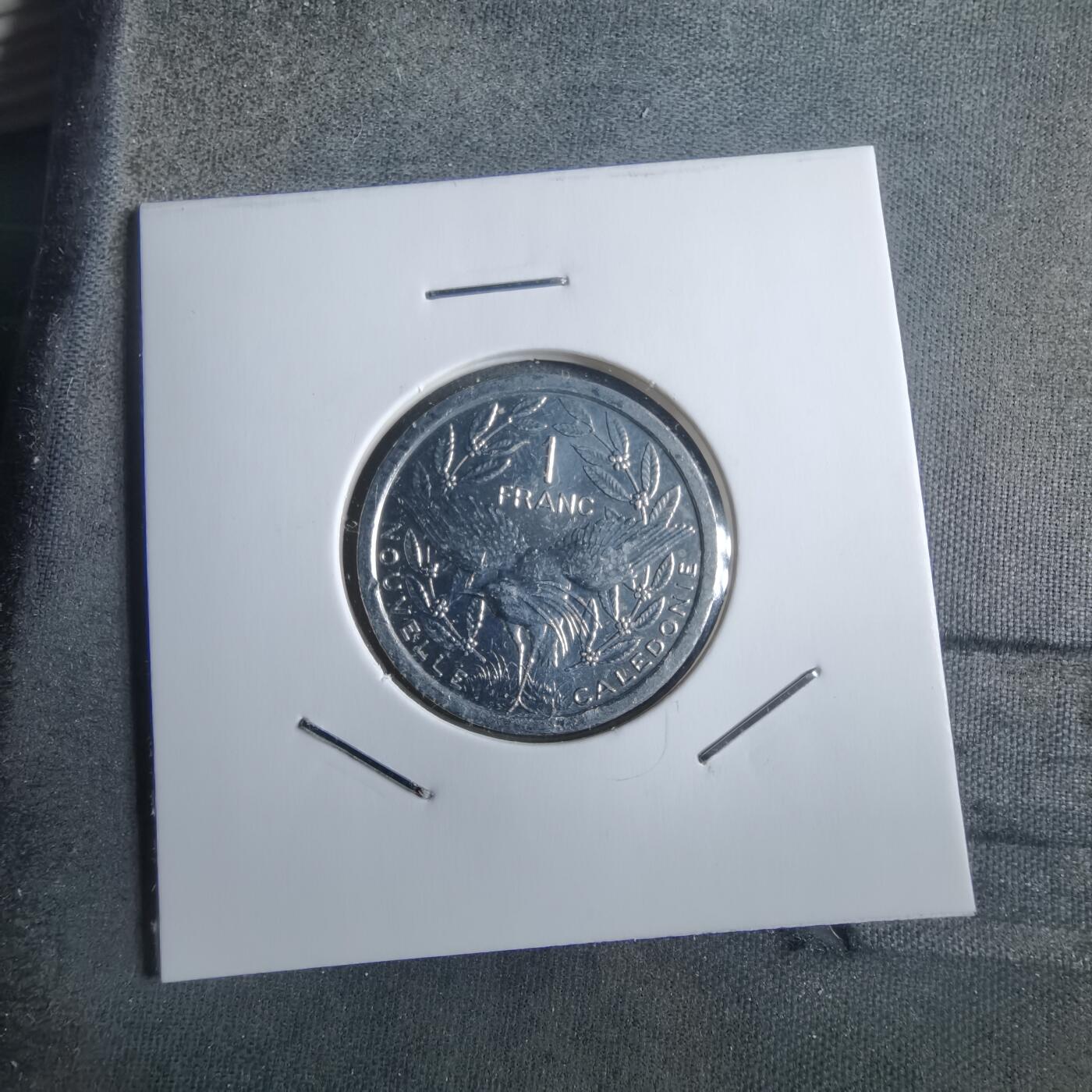 沼泽如烟--第912场 法属新喀里多尼亚2014年1法郎