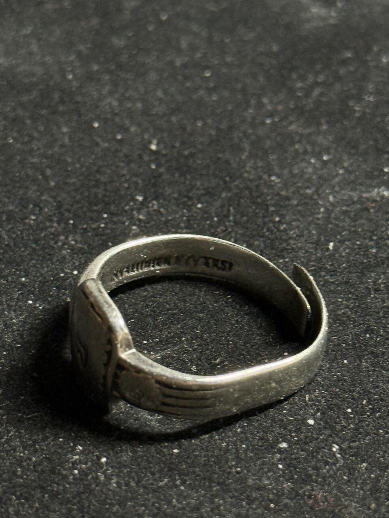 戎马世界章牌大赏第108期 芬兰戒指，银制