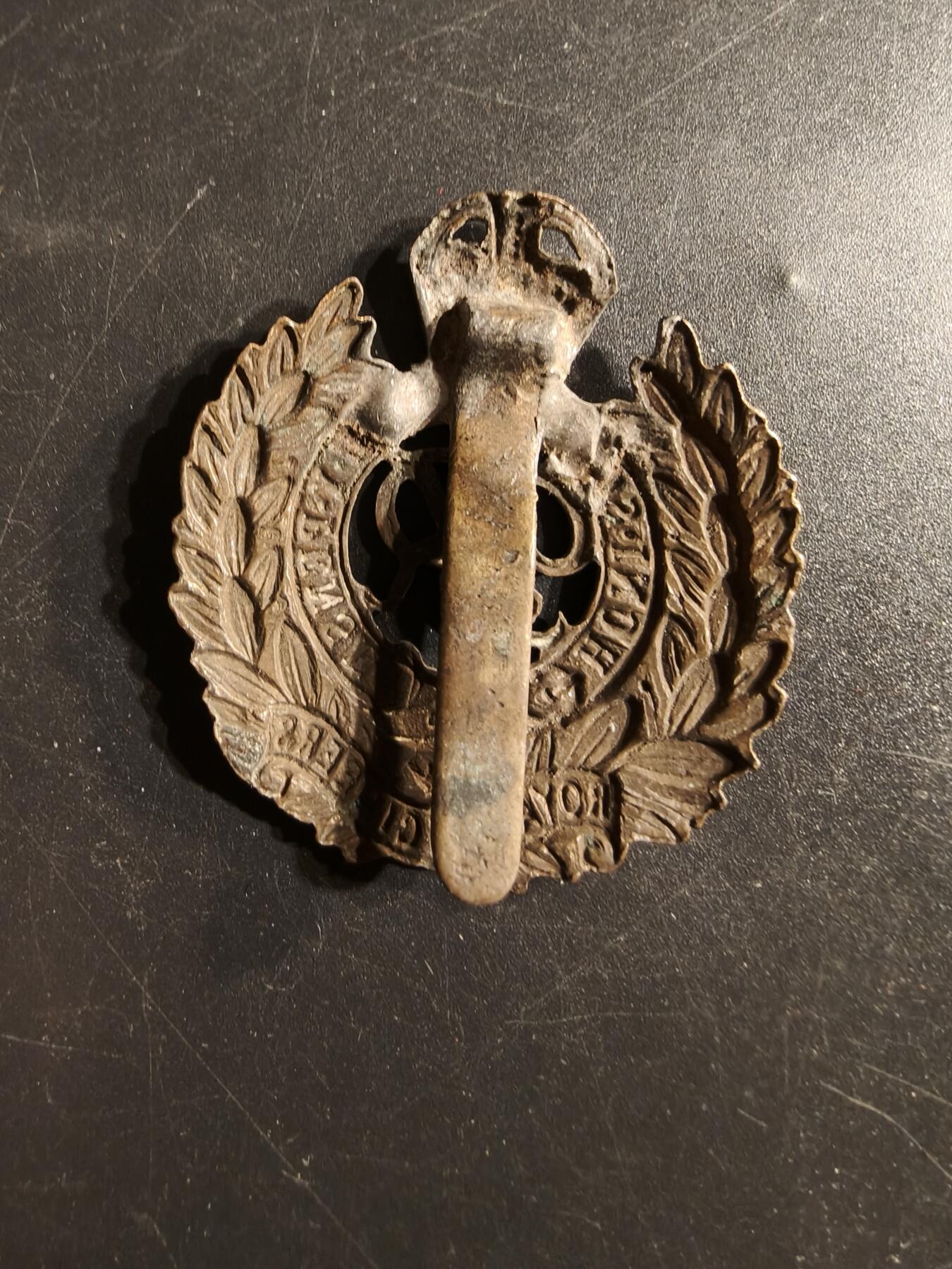 老王徽章第165期 英国皇家工兵帽徽     二战时期 