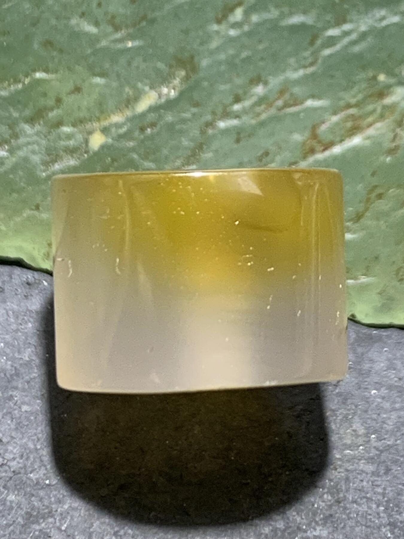 蒙料冻料飘鸡油黄战国红玛瑙通货晶洞墩子一个