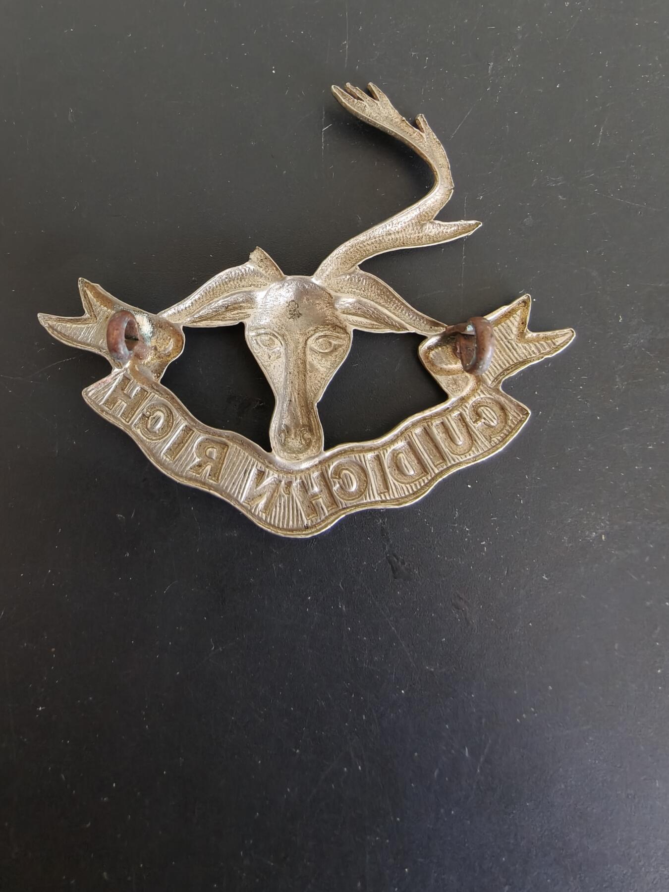 老王徽章第165期 英国西福士高地步枪团帽徽     一战时期