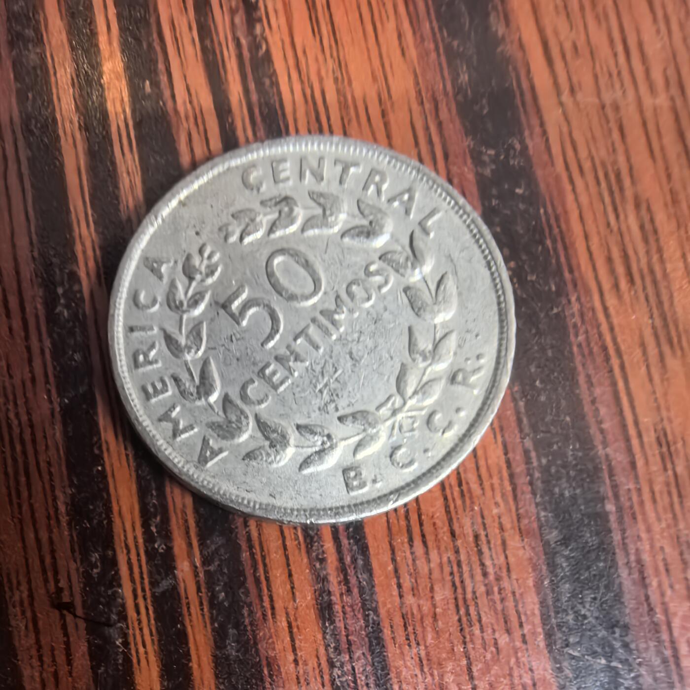 泡泡币外币第三十四场可代拍15038385335微信