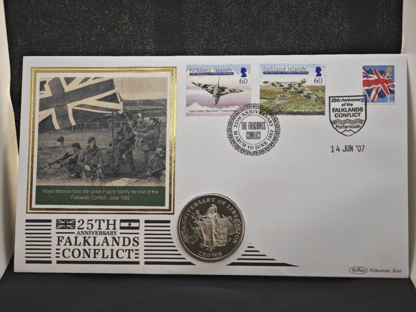 【淘币小摊】限时拍第八百零七拍  克朗币邮币封场  满百包邮可预留两周  周一统一发货   福克兰群岛2007年解放25周年1元纪念币邮币封