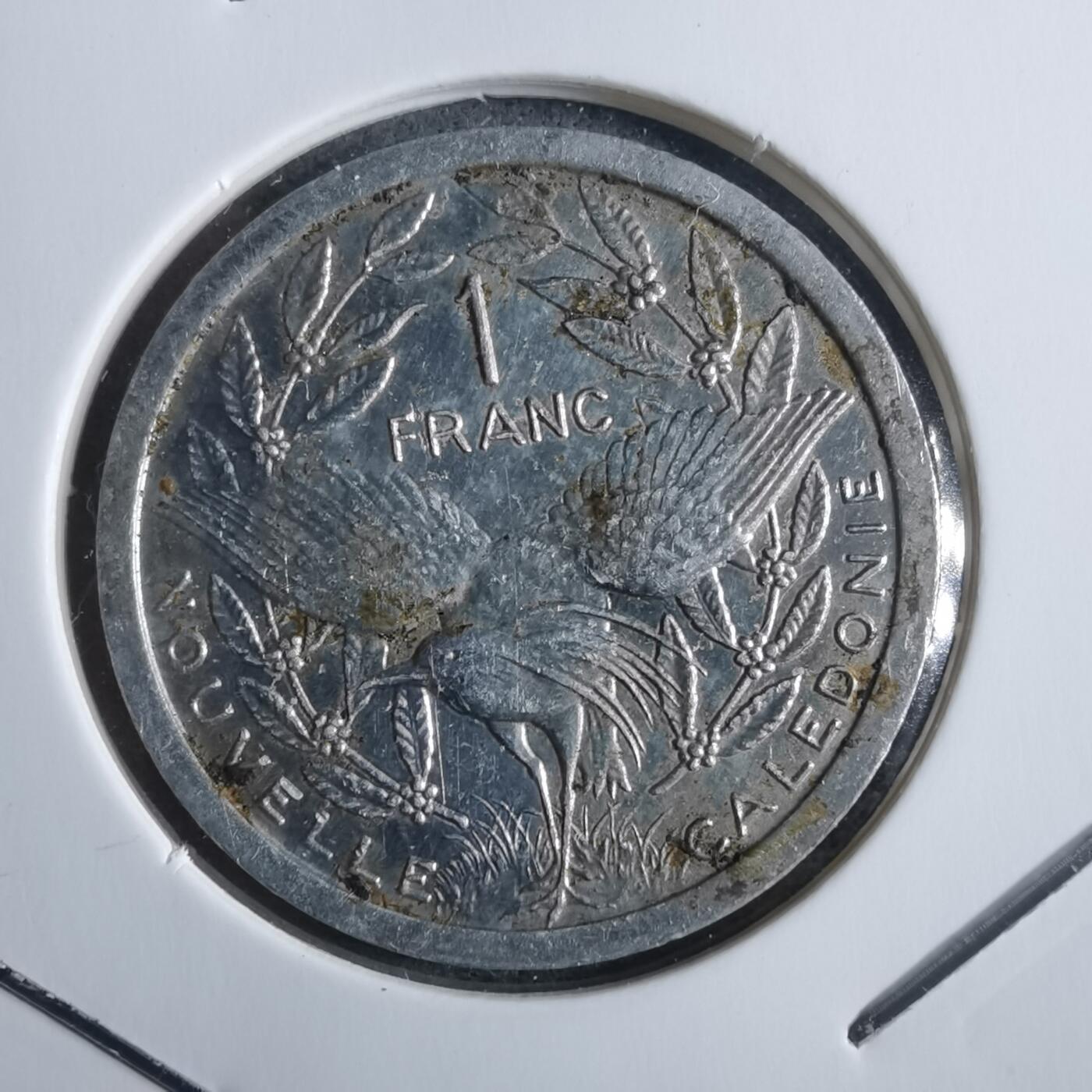 沼泽如烟--第912场 法属新喀里多尼亚2000年1法郎