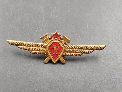 11月21日精品徽章专场 - 保加利亚空军证章铜制镀漆