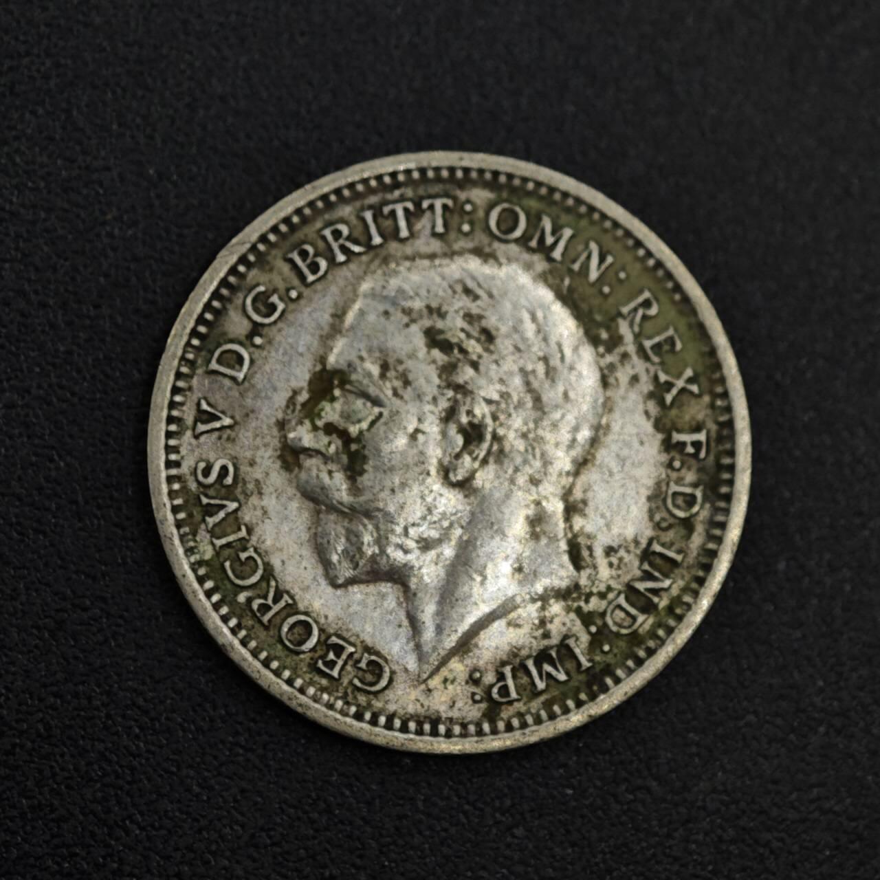 【淘币小摊】实时拍第八百零四拍   散币银币场   满百包邮可预留二周 每周一统一发货   英国1936年乔治五世3便士银币