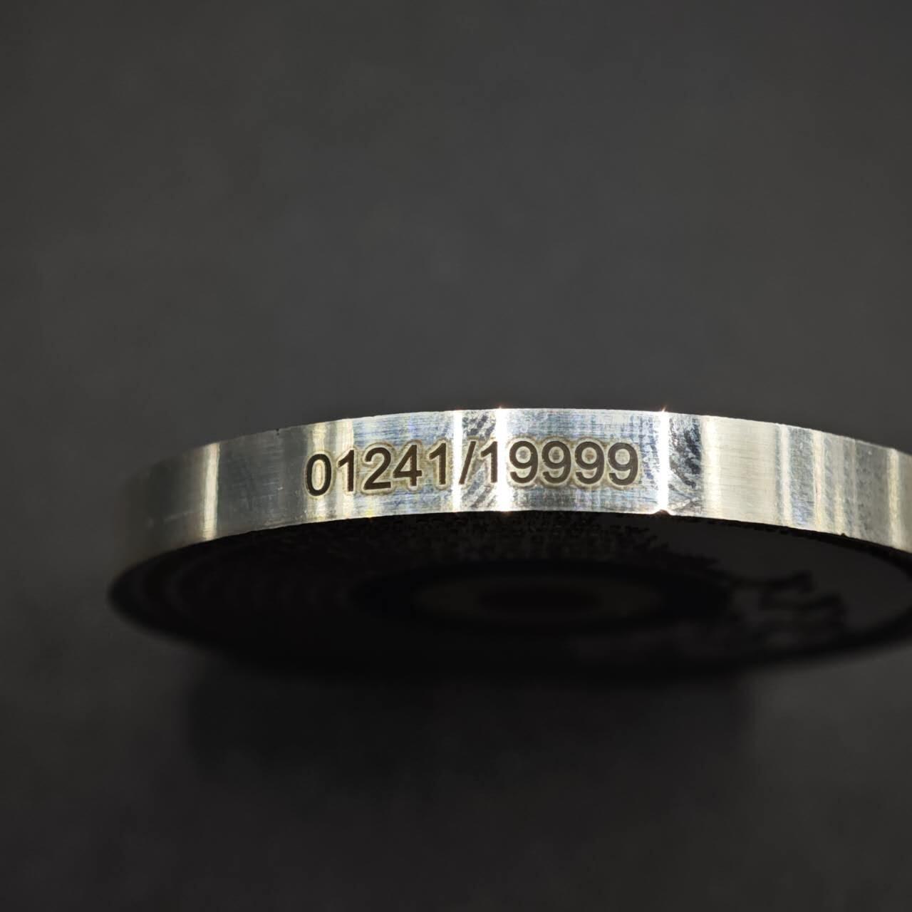 【淘币小摊】限时拍第八百零七拍  克朗币邮币封场  满百包邮可预留两周  周一统一发货  英国皇家空军2015年大不列颠空战75周年纪念章