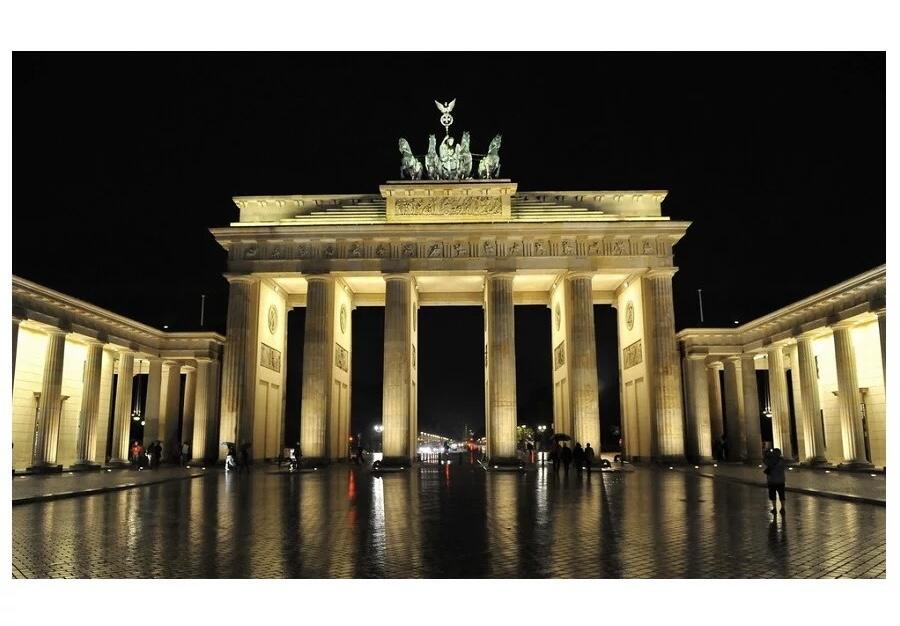 德国勃兰登堡门+鹰徽+州徽 高浮雕精制大镀金章 40MM