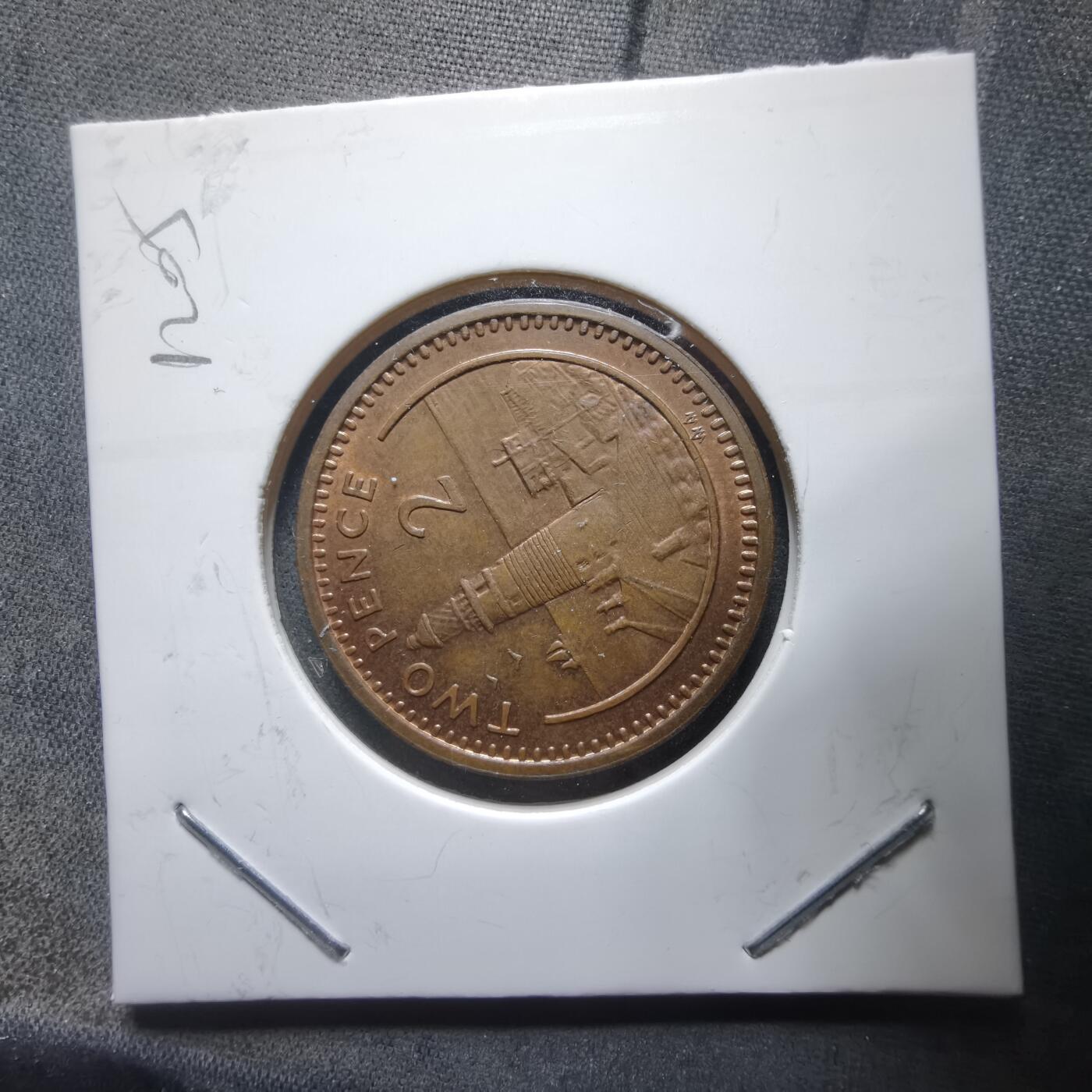 沼泽如烟--第912场 直布罗陀1994年2便士