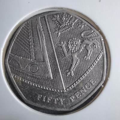 沼泽如烟--第912场 - 英国2015年50便士