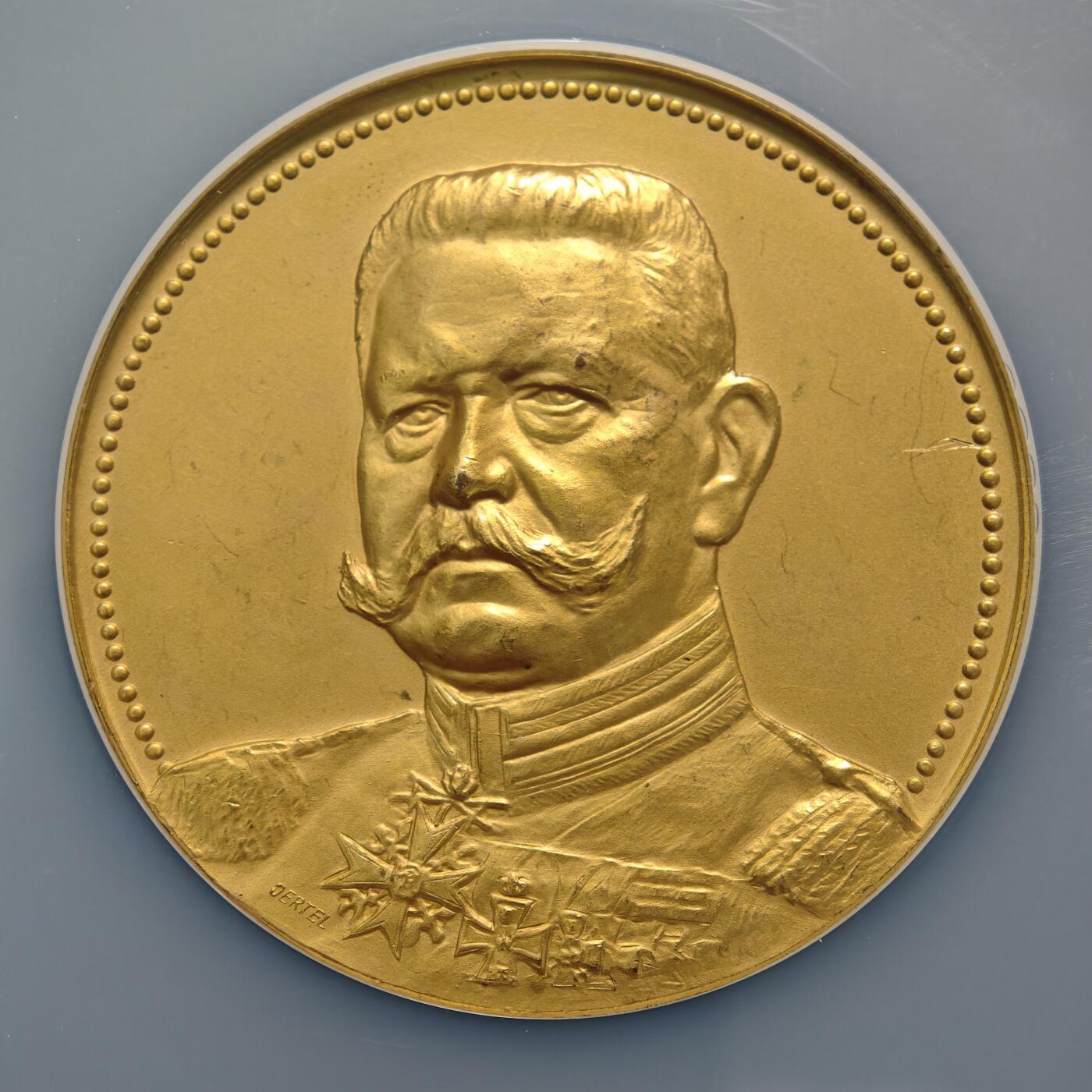 【德藏】世界币章拍卖第154期（拍品征集中~欢迎藏友联系） 1927年 德国一战陆军元帅兴登堡80大寿纪念镀金大铜章 NGC MS63 稀少品种 