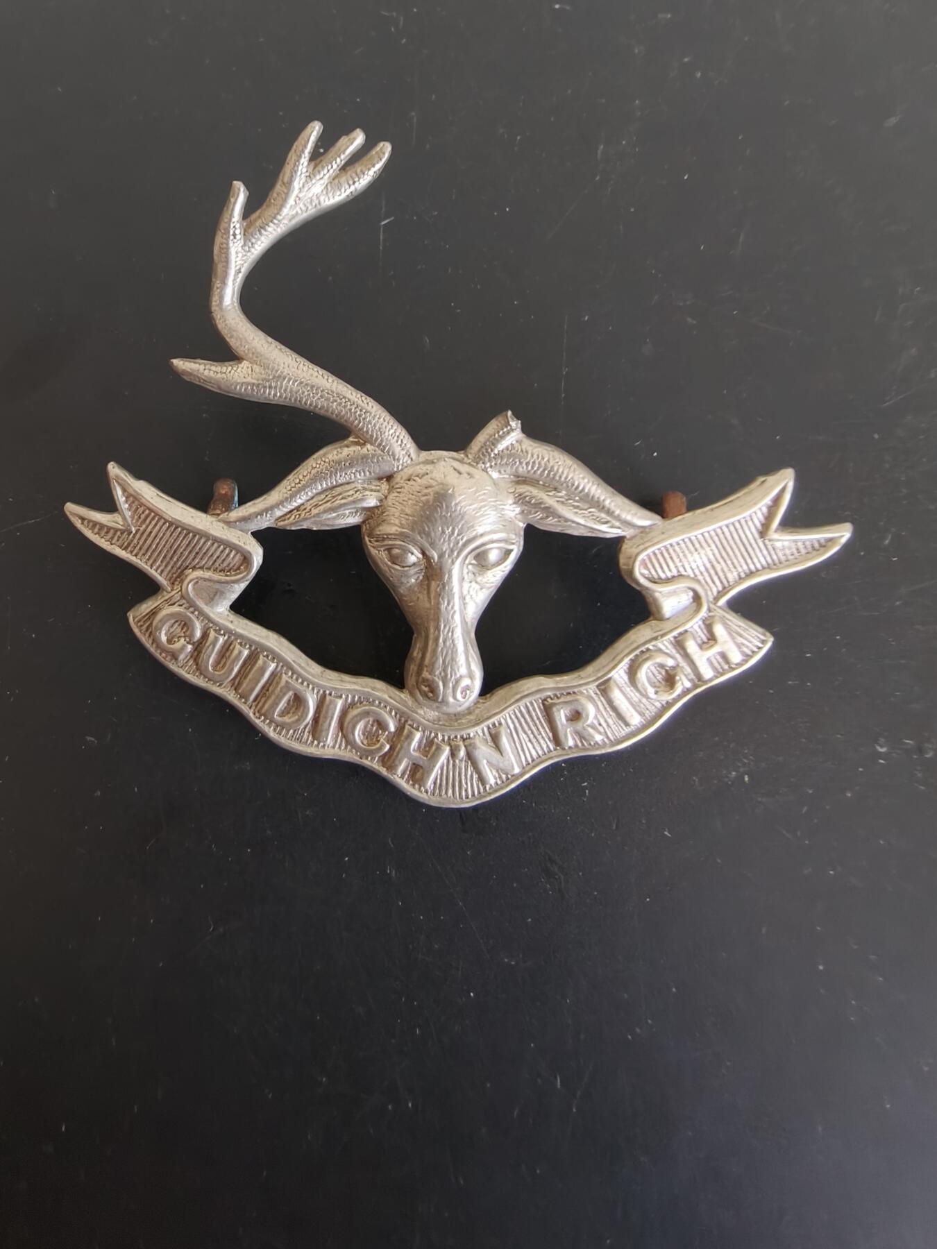 老王徽章第165期 英国西福士高地步枪团帽徽     一战时期