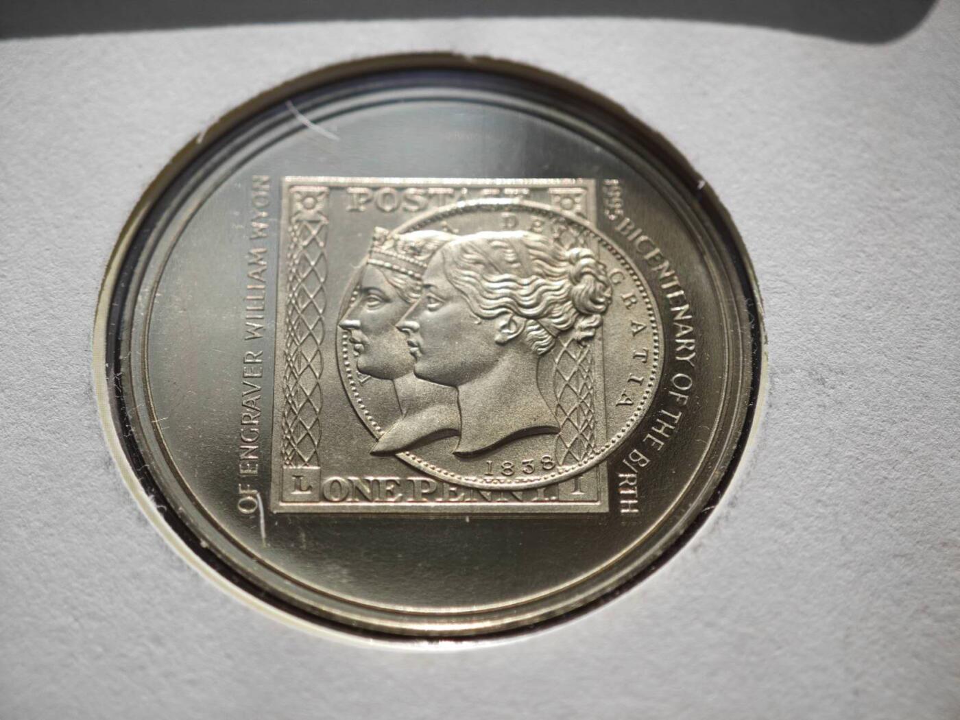 【淘币小摊】限时拍第八百零七拍  克朗币邮币封场  满百包邮可预留两周  周一统一发货   英国维多利亚纪念章