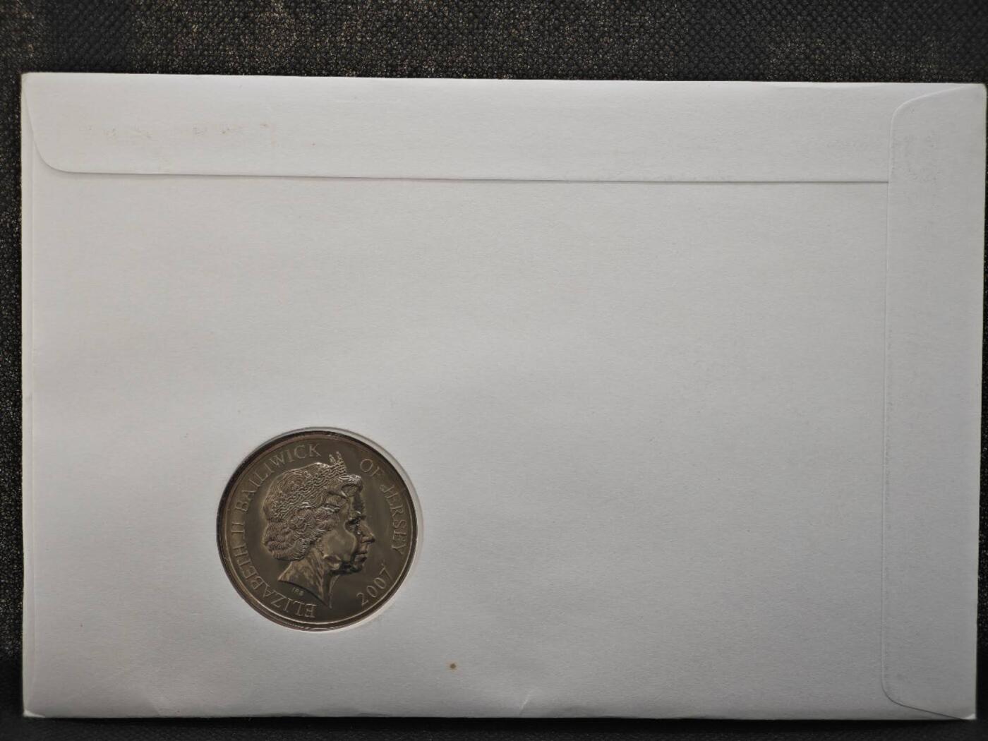 【淘币小摊】限时拍第八百零七拍  克朗币邮币封场  满百包邮可预留两周  周一统一发货   泽西岛2007年女王大婚钻禧5镑纪念币邮币封